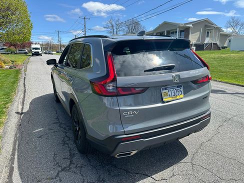 Used 2023 Honda CR-V Sport image 7