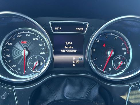 Used 2019 Mercedes-Benz GLS 450 4MATIC image 25