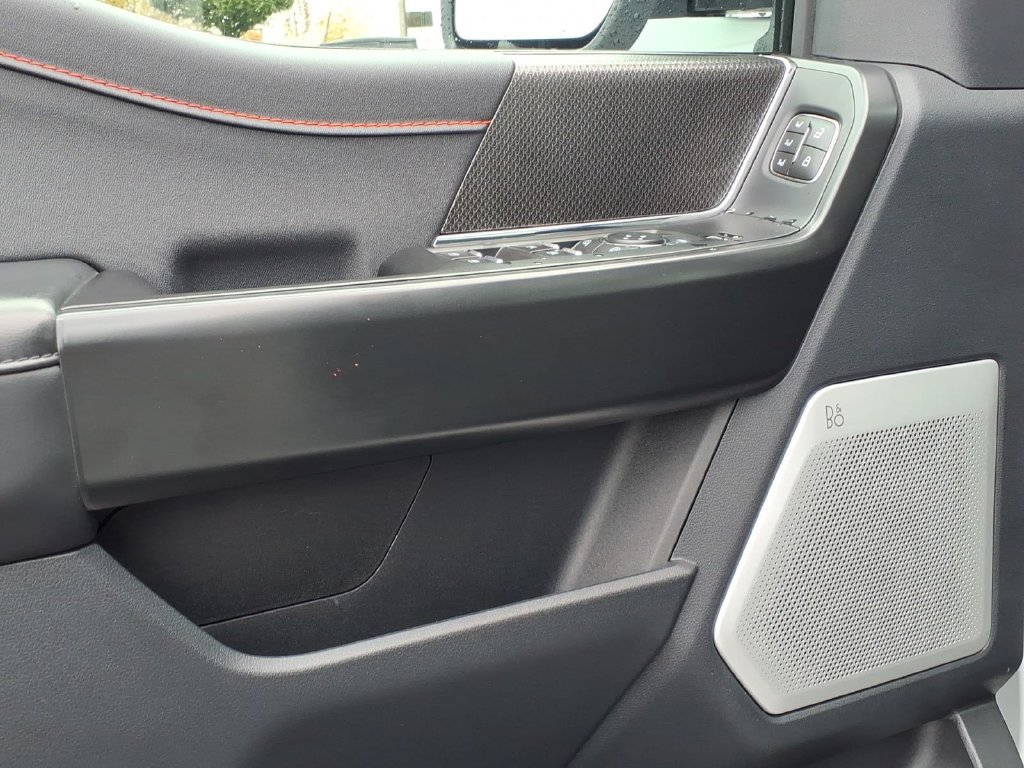 Used 2025 Ford F150 Raptor AWD/4WD image 4