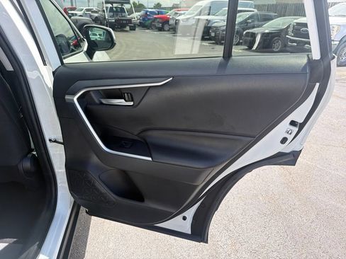 Used 2019 Toyota RAV4 XLE w/ Convenience Package AWD/4WD image 46