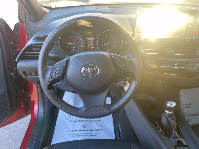 Used 2019 Toyota C-HR LE FWD image 14