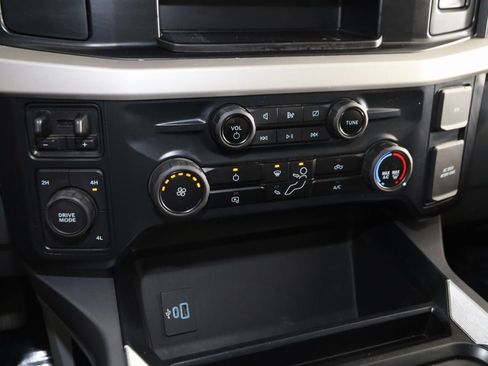 Used 2023 Ford F450 XLT w/ FX4 Off-Road Package image 28