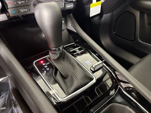 New 2026 Jeep Compass Latitude AWD/4WD image 31