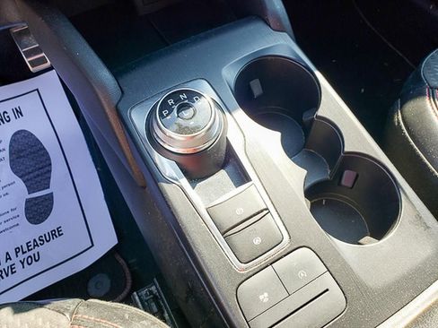 Used 2023 Ford Escape ST-Line image 14