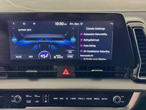 Used 2024 Kia Sportage SX image 16