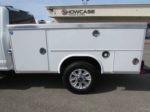 Used 2021 Ford F350 XLT AWD/4WD image 14