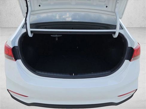 Used 2021 Hyundai Accent SE image 6