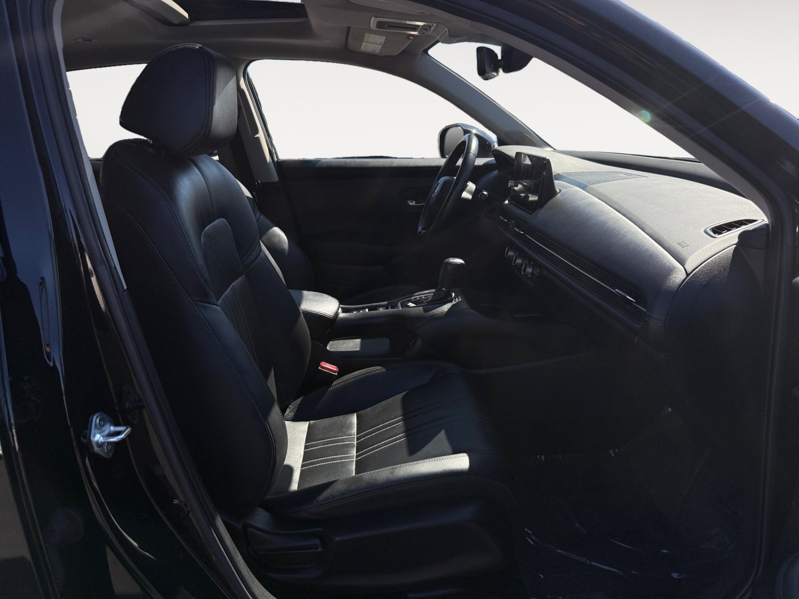 Used 2024 Honda HR-V EX-L image 19