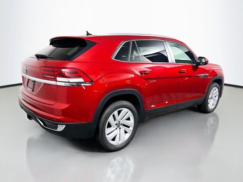 Used 2021 Volkswagen Atlas Cross Sport SE FWD image 4