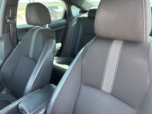 Used 2021 Honda Civic Sport image 10