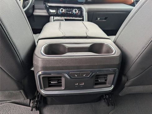Used 2023 GMC Sierra 1500 Denali w/ Denali Reserve Package AWD/4WD image 19