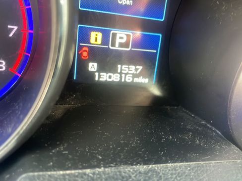 Used 2018 Subaru Outback 2.5i Premium AWD/4WD image 3