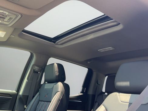 New 2026 Chevrolet Silverado 1500 RST AWD/4WD image 16