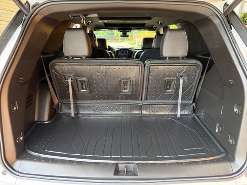 Used 2023 Chevrolet Traverse Premier w/ LPO, Floor Liner Package FWD image 37