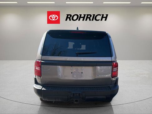 Used 2025 Toyota Land Cruiser 1958 image 7