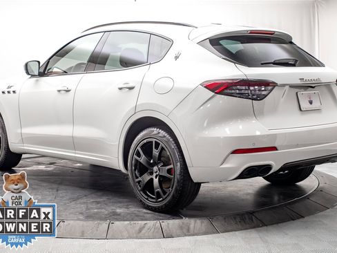 Used 2022 Maserati Levante GT image 5