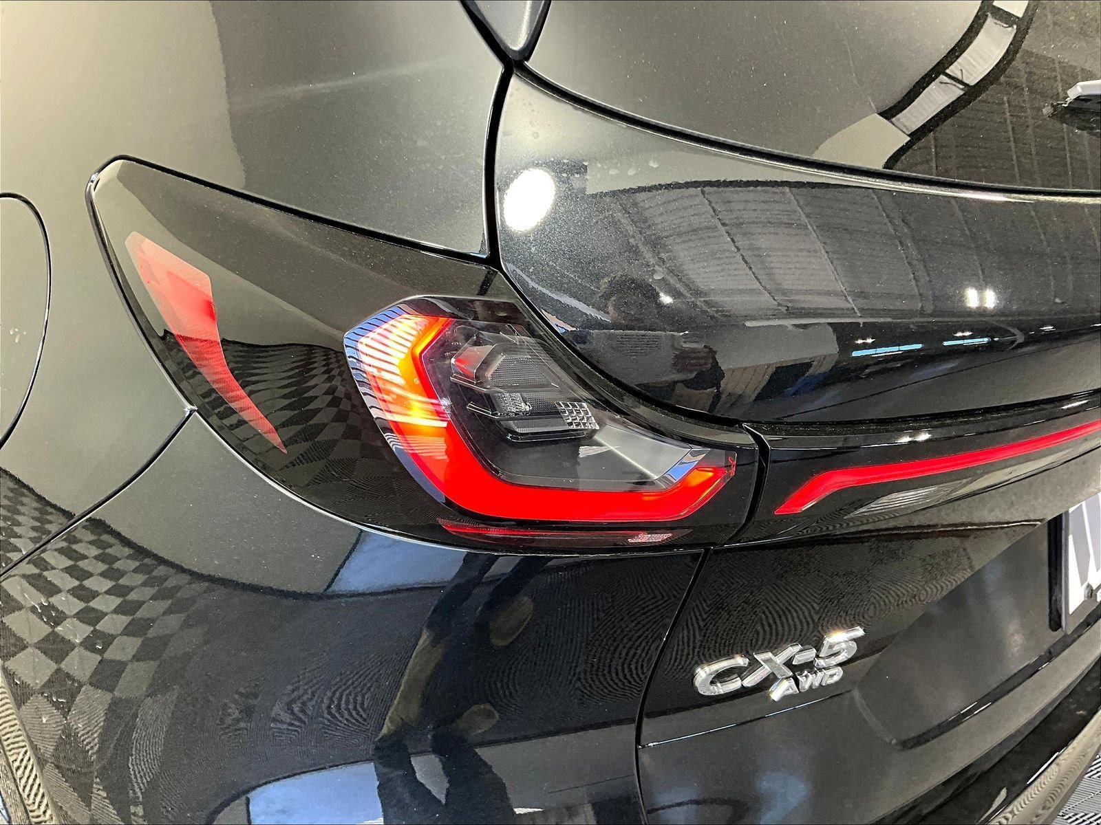 New 2026 MAZDA CX-5 2.5 S w/ Premium Package AWD/4WD image 15
