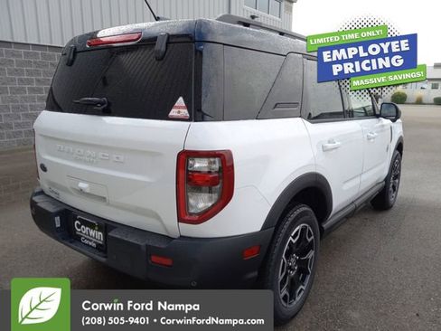 New 2025 Ford Bronco Sport Outer Banks w/ Outer Banks Tech Package+ AWD/4WD image 3