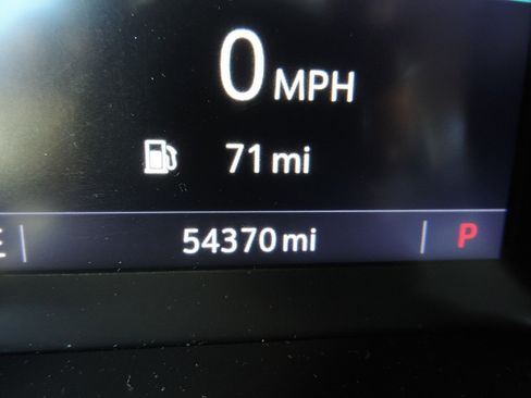Used 2021 Buick Encore GX Select FWD image 23