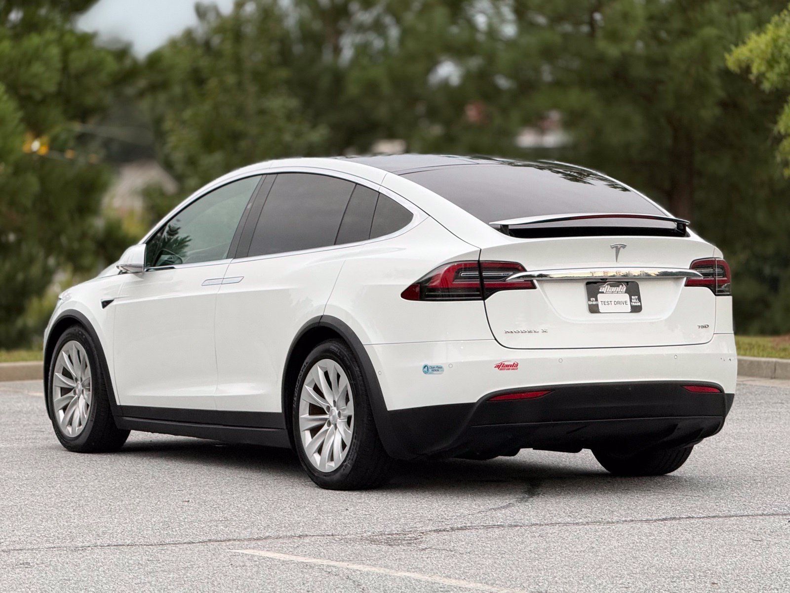 Used 2018 Tesla Model X 75D AWD/4WD image 10