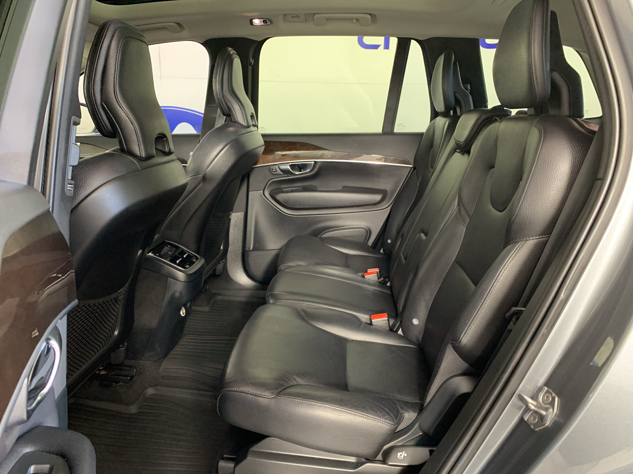 Used 2019 Volvo XC90 T5 Momentum w/ Advanced Package AWD/4WD image 31