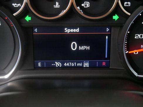 Used 2021 Chevrolet Silverado 1500 LT Trail Boss image 31