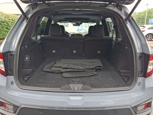 Certified 2025 Honda Passport Black Edition image 29