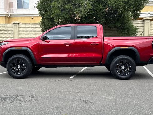 Used 2023 GMC Canyon Elevation w/ Convenience Package AWD/4WD image 8