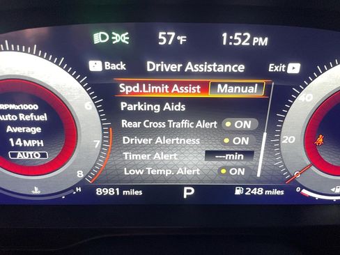 Used 2025 Nissan Pathfinder Platinum AWD/4WD image 21