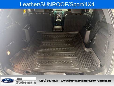 Used 2016 Ford Explorer Sport w/ Equipment Group 401A AWD/4WD image 32