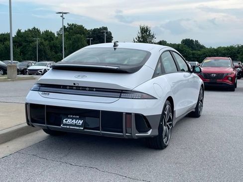 New 2025 Hyundai Ioniq 6 SEL image 7