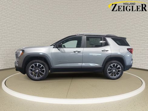New 2026 GMC Terrain Elevation w/ Elevation Premium Package AWD/4WD image 8