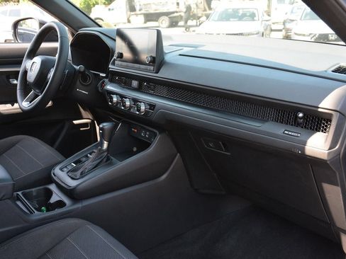 Used 2023 Honda CR-V Sport image 19