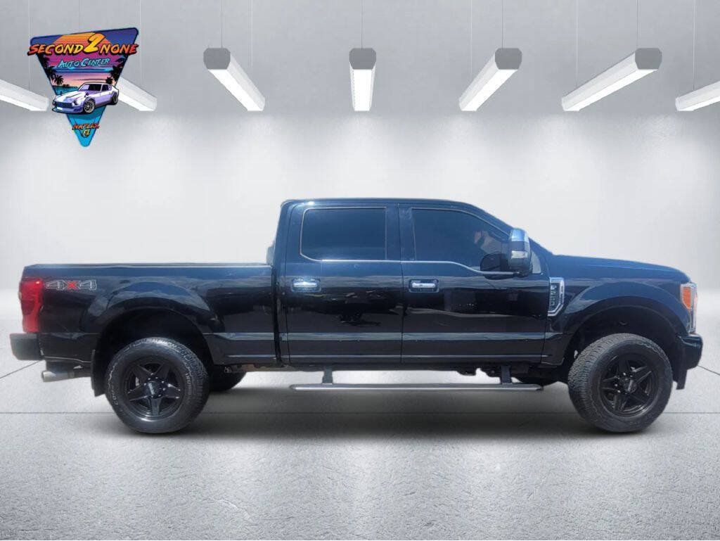 Used 2017 Ford F250 Platinum w/ Platinum Ultimate Package AWD/4WD image 4
