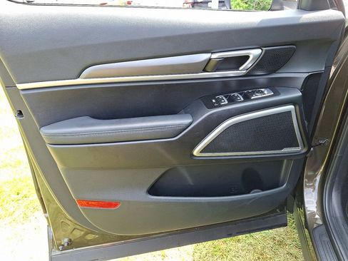 Certified 2022 Kia Telluride S image 15