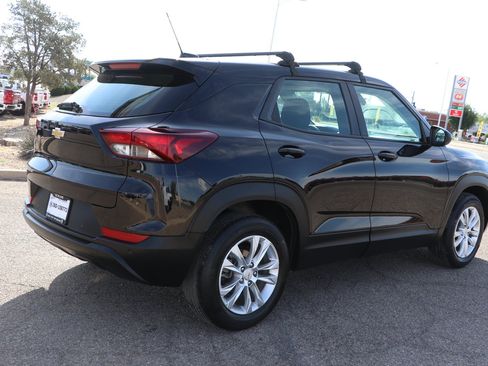 Used 2023 Chevrolet TrailBlazer LS FWD image 7