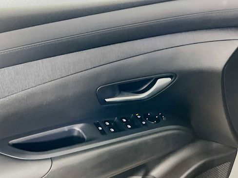 Certified 2025 Hyundai Tucson SEL image 17