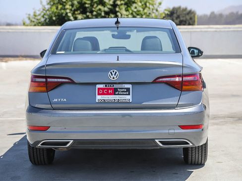 Used 2019 Volkswagen Jetta SEL Premium FWD image 6