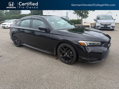 Used 2025 Honda Civic Sport image 3