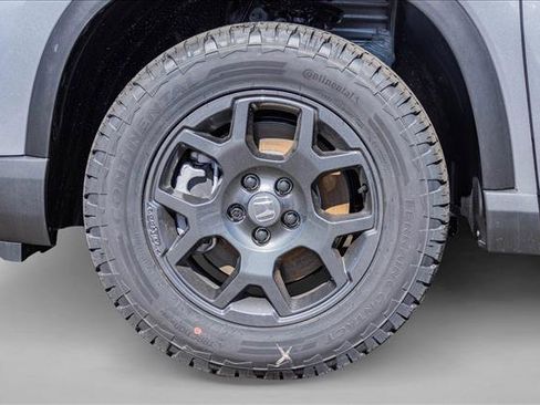 New 2025 Honda Pilot TrailSport image 9