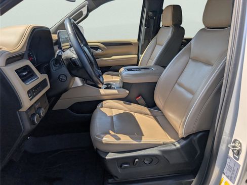 Used 2021 Chevrolet Tahoe Premier image 10