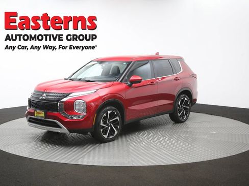 Used 2024 Mitsubishi Outlander SE AWD/4WD image 55
