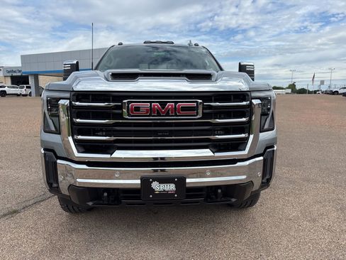 New 2026 GMC Sierra 2500 SLT w/ SLT Premium Package image 9