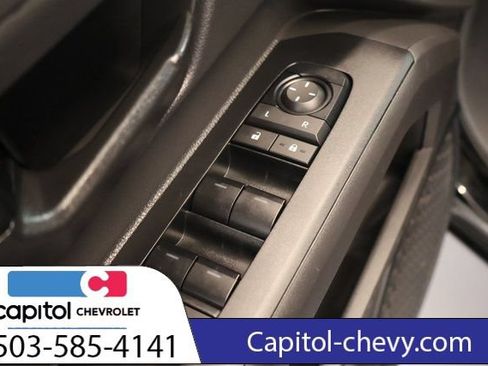 Used 2024 Toyota Tacoma SR5 AWD/4WD image 12