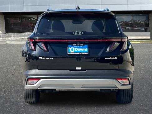 Certified 2025 Hyundai Tucson SEL image 8
