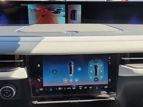 New 2026 Lincoln Navigator L Black Label AWD/4WD image 47