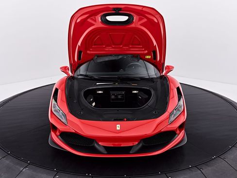 Used 2020 Ferrari F8 Tributo RWD image 20