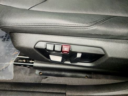 Used 2015 BMW 328i xDrive AWD/4WD image 12