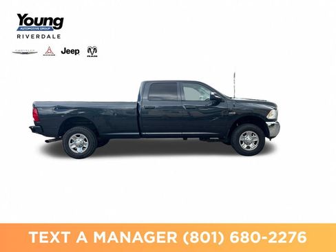 Used 2016 RAM 3500 Tradesman w/ Chrome Appearance Group AWD/4WD image 5