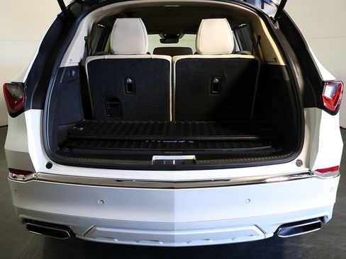 Certified 2026 Acura MDX SH-AWD w/ Advance Package image 31
